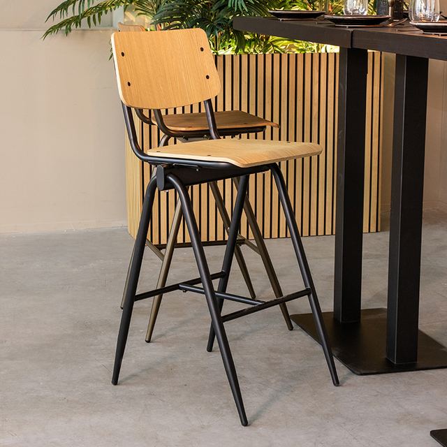 Barkruk Solid - Hout - Hoog